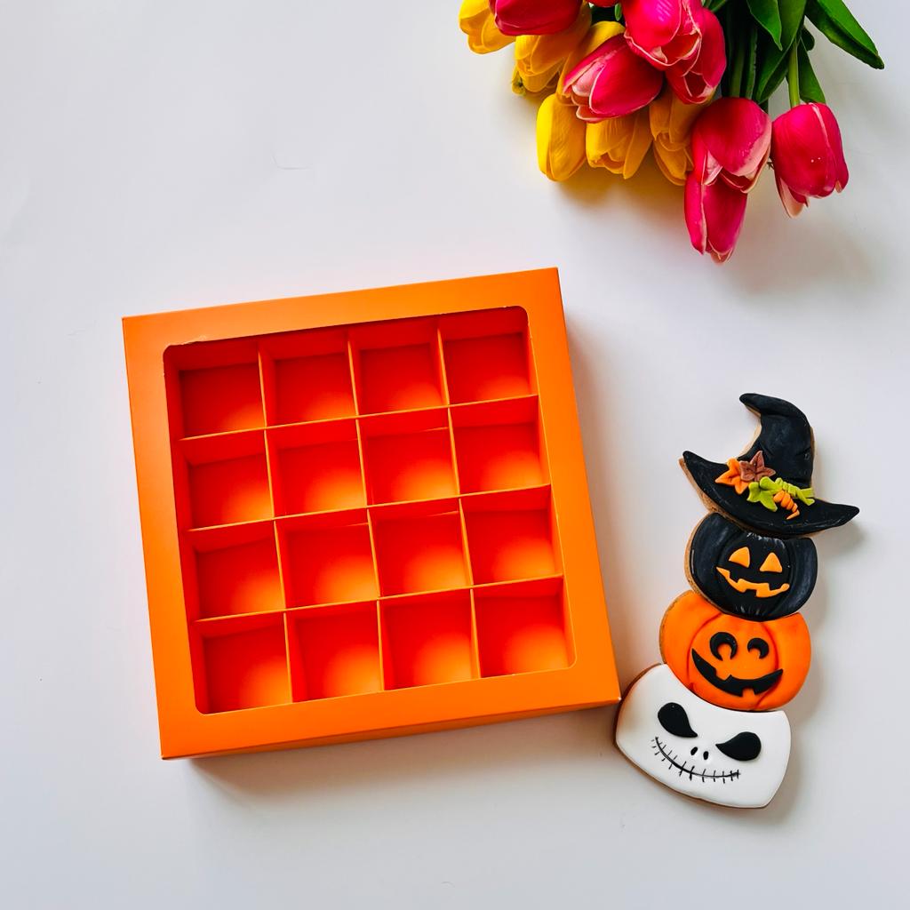 16 Bölmeli Pencereli Çikolata Kutusu-Halloween — ürün görseli